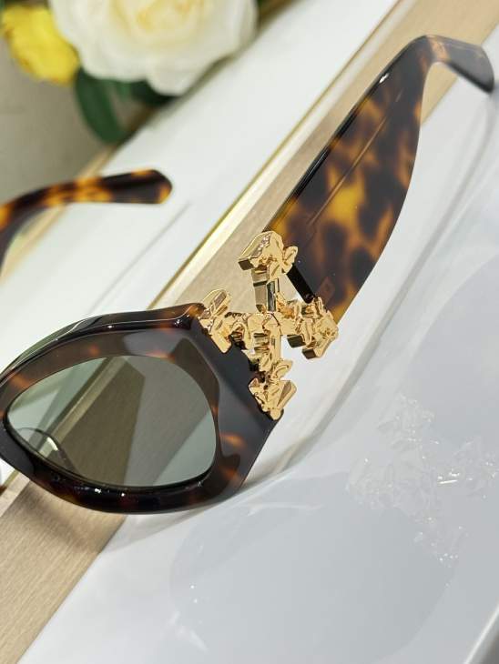 Picture of Off White Sunglasses _SKUfw73007062fw